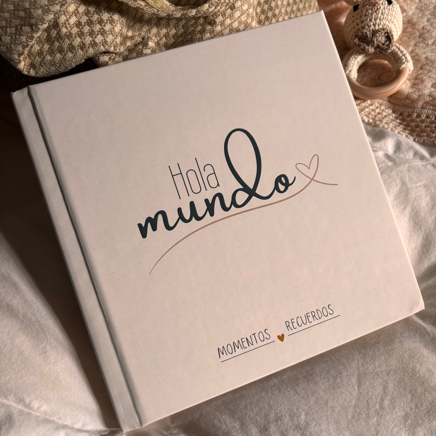 Libro "Hola Mundo"